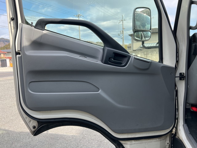 日野デュトロアルミウイング小型（2t・3t）[写真24]