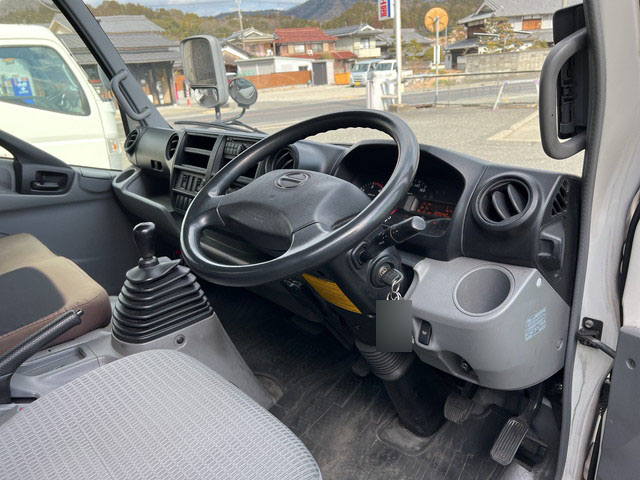 日野デュトロアルミウイング小型（2t・3t）[写真29]