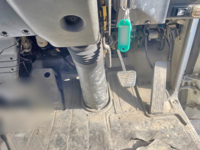 いすゞエルフクレーン3段小型（2t・3t）[写真35]