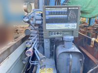 いすゞエルフクレーン3段小型（2t・3t）[写真09]