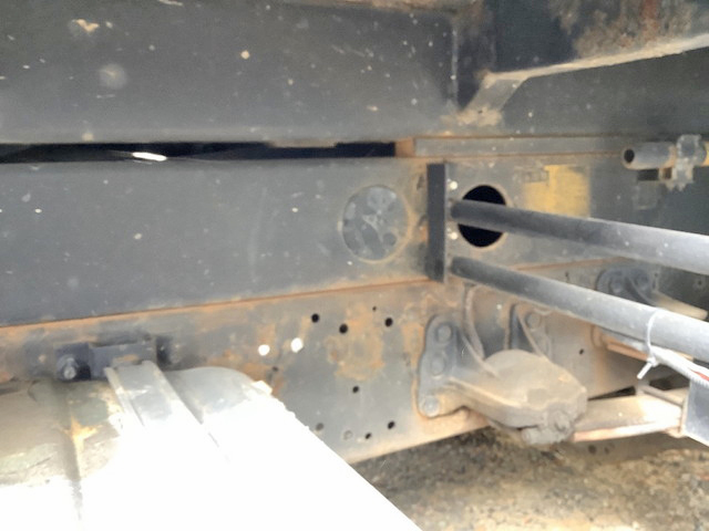 いすゞフォワード深ダンプ（土砂禁ダンプ）中型（4t）[写真18]