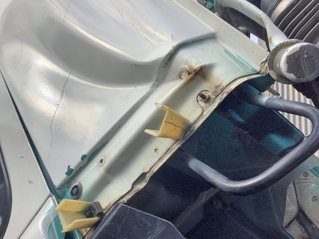 いすゞフォワード深ダンプ（土砂禁ダンプ）中型（4t）[写真28]