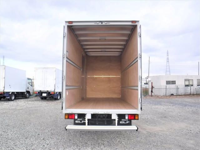 いすゞエルフアルミバン小型（2t・3t）[写真12]