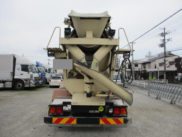 中古ミキサー車（コンクリートミキサー） 日野 兵庫・滋賀・愛媛