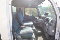 三菱ふそうキャンターアルミバン小型（2t・3t）[写真31]