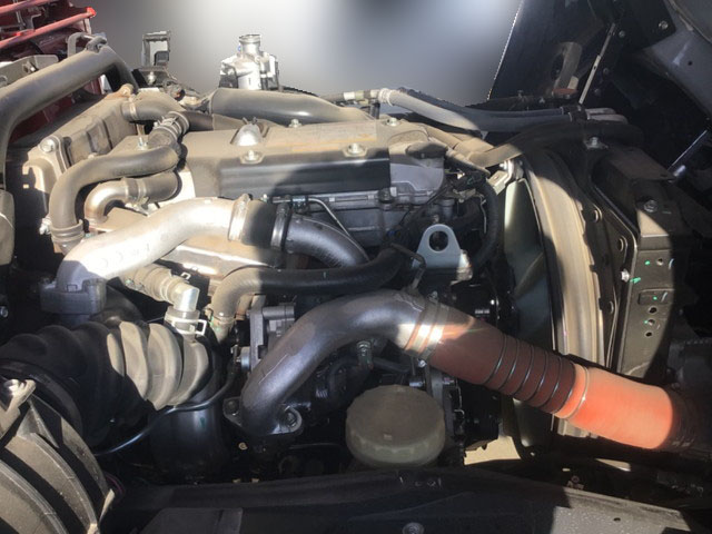 いすゞフォワードセルフクレーン4段増トン（6t・8t）[写真27]