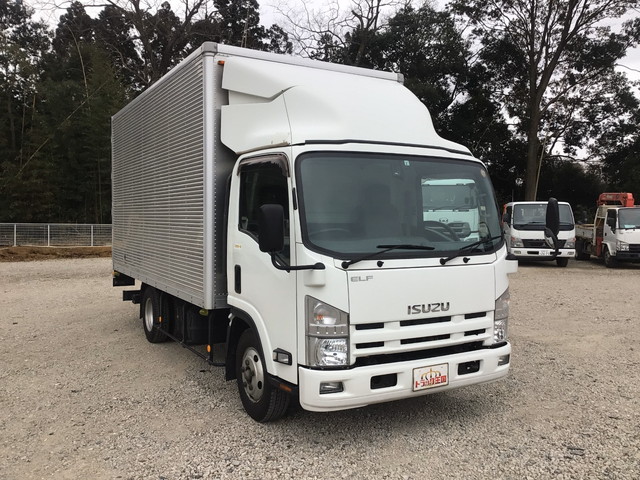 いすゞエルフアルミバン小型（2t・3t）[写真04]