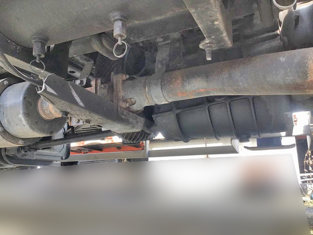 UDトラックスコンドルセルフクレーン4段増トン（6t・8t）[写真24]