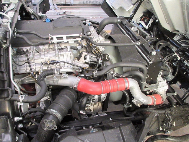 三菱ふそうキャンターアルミウイング小型（2t・3t）[写真19]