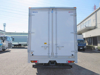 三菱ふそうキャンターアルミウイング小型（2t・3t）[写真06]