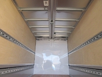 三菱ふそうキャンターアルミウイング小型（2t・3t）[写真08]