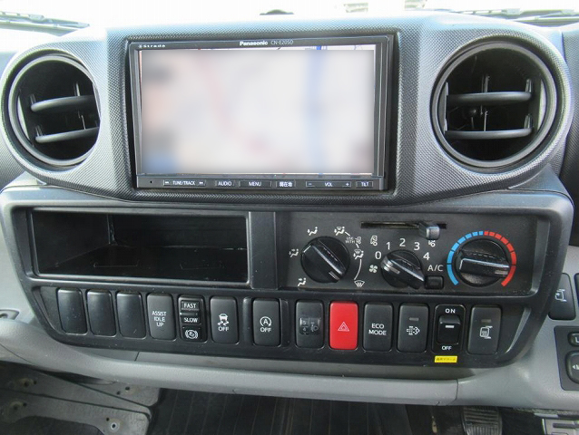 日野デュトロパッカー車（塵芥車）小型（2t・3t）[写真12]