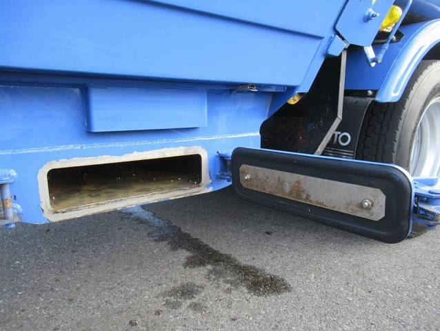 日野デュトロパッカー車（塵芥車）小型（2t・3t）[写真28]