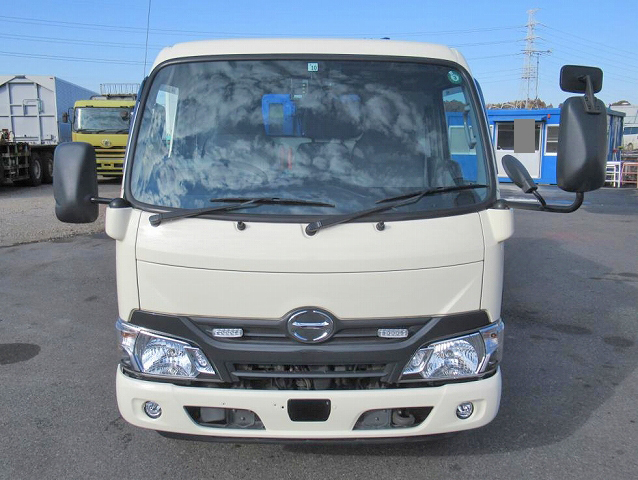 日野デュトロパッカー車（塵芥車）小型（2t・3t）[写真04]