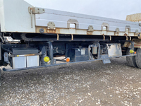 三菱ふそうキャンターセーフティローダー小型（2t・3t）[写真17]