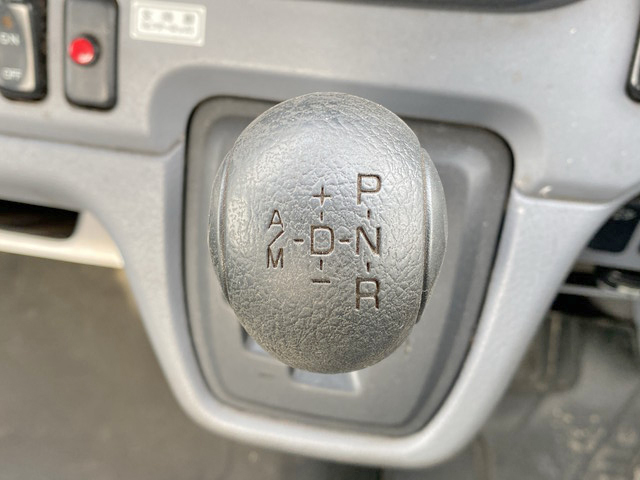 三菱ふそうキャンターセーフティローダー小型（2t・3t）[写真38]