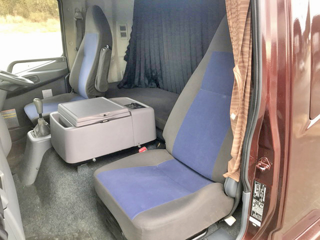 三菱ふそうファイターセルフクレーン5段増トン（6t・8t）[写真32]