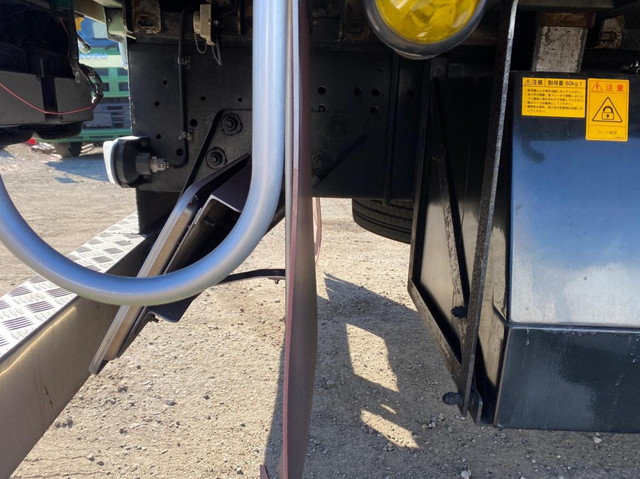 いすゞギガアルミブロック大型（10t）[写真27]