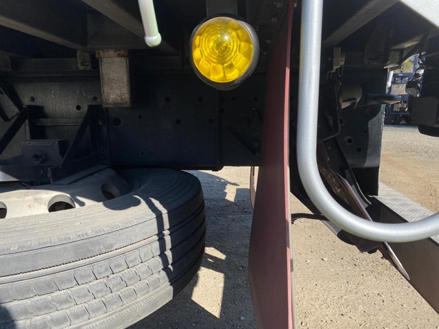 いすゞギガアルミブロック大型（10t）[写真28]