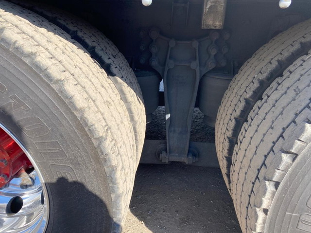 いすゞギガアルミブロック大型（10t）[写真29]