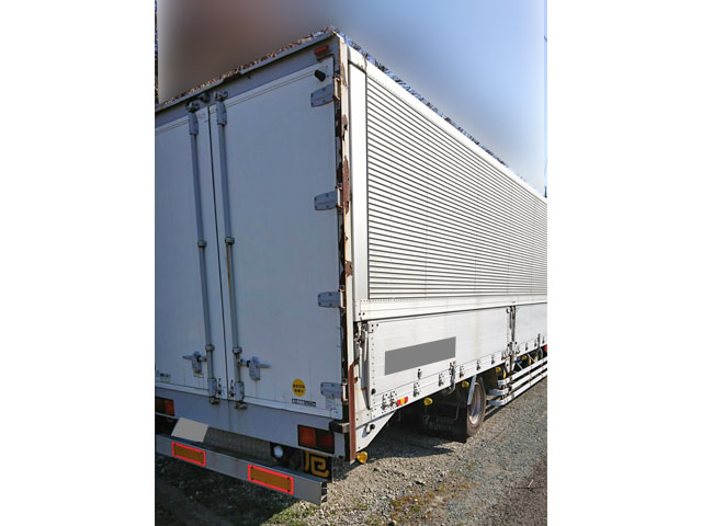 いすゞフォワードアルミウイング増トン（6t・8t）[写真02]