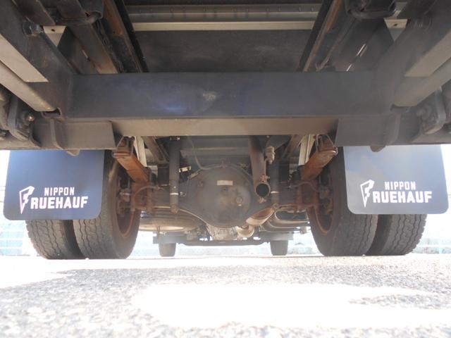 三菱ふそうキャンターアルミバン小型（2t・3t）[写真24]