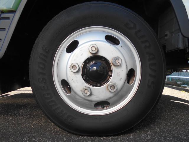 三菱ふそうキャンターアルミバン小型（2t・3t）[写真25]