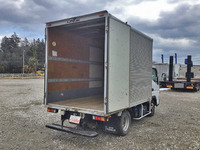 三菱ふそうキャンターアルミバン小型（2t・3t）[写真03]