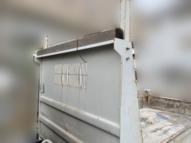 いすゞエルフダンプ小型（2t・3t）[写真12]