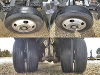 日産アトラス幌ウイング小型（2t・3t）[写真11]