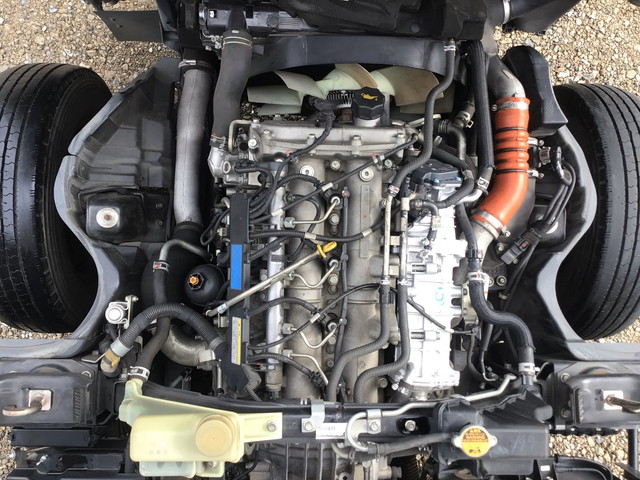 日産アトラス幌ウイング小型（2t・3t）[写真16]