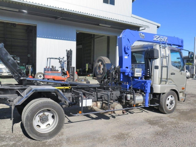 三菱ふそうファイターコンテナ専用車中型（4t）[写真19]