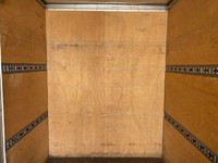 三菱ふそうキャンターアルミバン小型（2t・3t）[写真14]