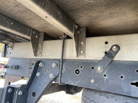 三菱ふそうキャンターアルミバン小型（2t・3t）[写真21]