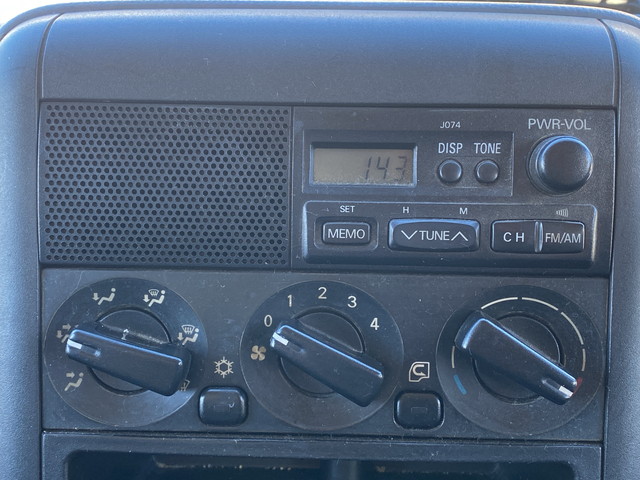 三菱ふそうキャンターアルミバン小型（2t・3t）[写真34]