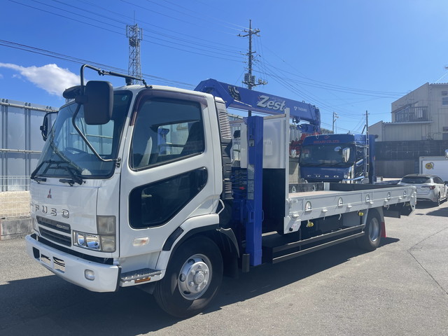 三菱ふそうファイターセルフクレーン3段中型（4t）[写真05]