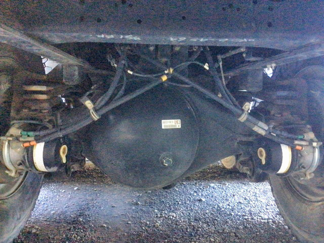 いすゞギガダンプ大型（10t）[写真23]