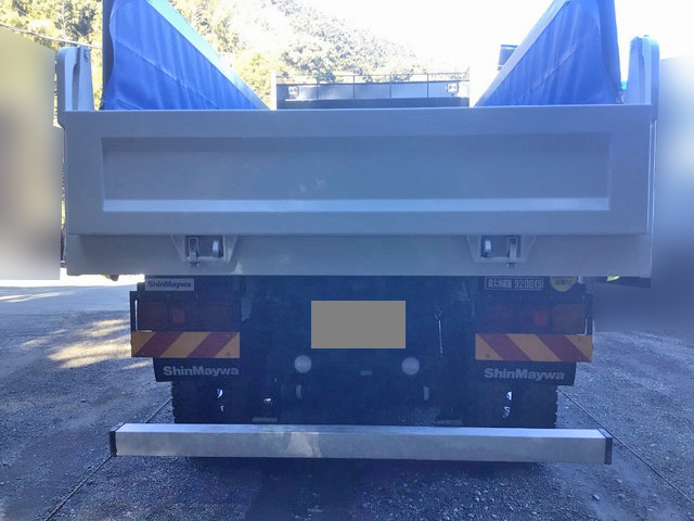 いすゞギガダンプ大型（10t）[写真06]