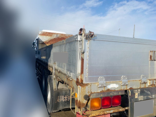 UDトラックスクオンアルミブロック大型（10t）[写真02]