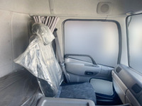 UDトラックスクオンアルミブロック大型（10t）[写真22]