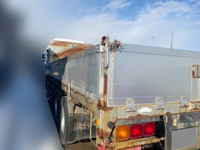 UDトラックスクオンアルミブロック大型（10t）[写真02]