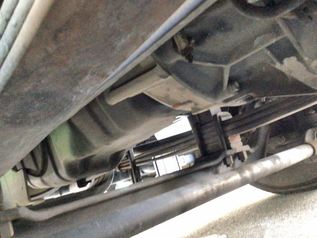 いすゞギガアルミウイング大型（10t）[写真13]