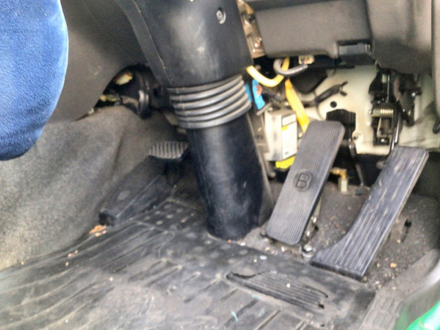 いすゞギガアルミウイング大型（10t）[写真20]