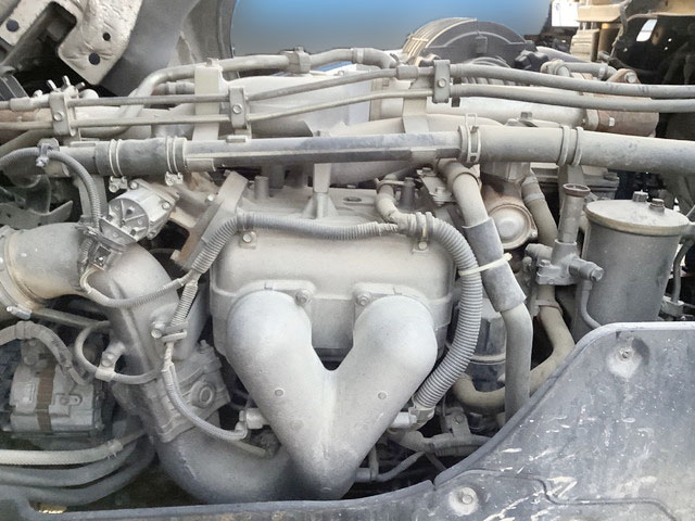 いすゞギガアームロール大型（10t）[写真24]