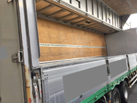 日野プロフィアアルミウイング大型（10t）[写真04]