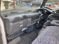 いすゞエルフ平ボディ小型（2t・3t）[写真27]