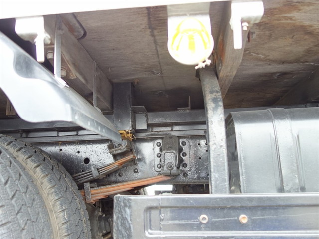 三菱ふそうキャンタークレーン4段小型（2t・3t）[写真11]