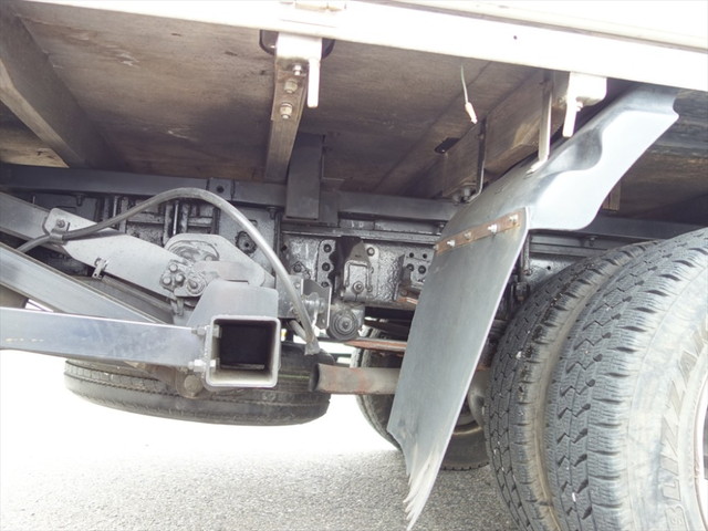 三菱ふそうキャンタークレーン4段小型（2t・3t）[写真12]