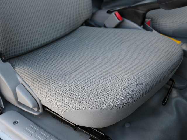 トヨタダイナアルミブロック小型（2t・3t）[写真12]