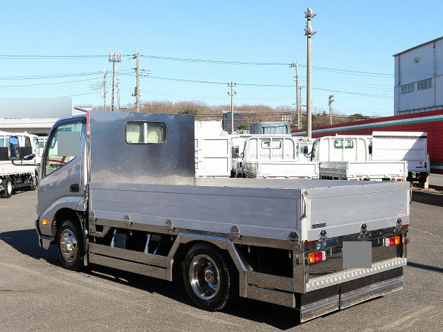 トヨタダイナアルミブロック小型（2t・3t）[写真02]